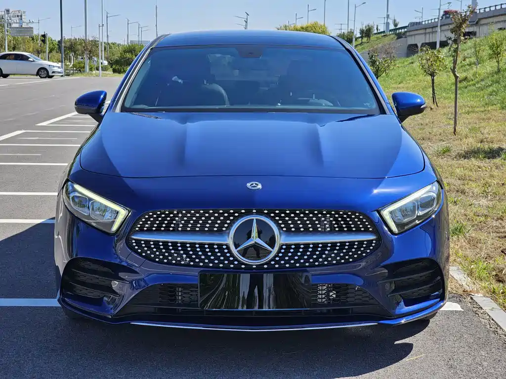 Mercedes-Benz A-Class — фото 2