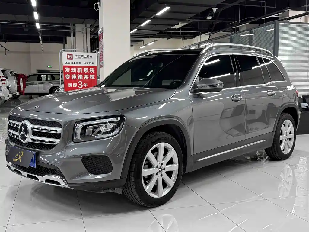 Mercedes-Benz GLB — фото 3