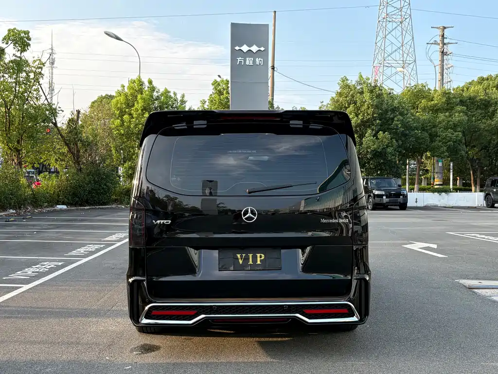 Mercedes-Benz Vito — фото 24