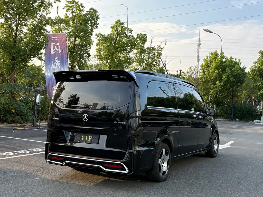 Mercedes-Benz Vito — фото 25