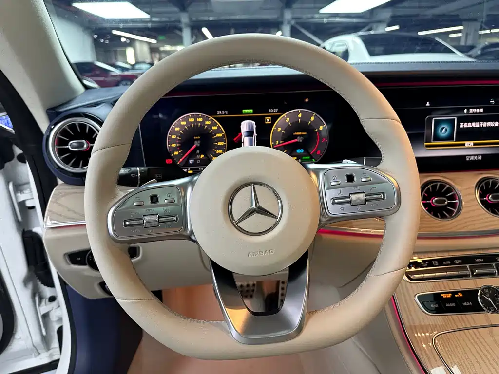 Mercedes-Benz E-Class (Import) — фото 7