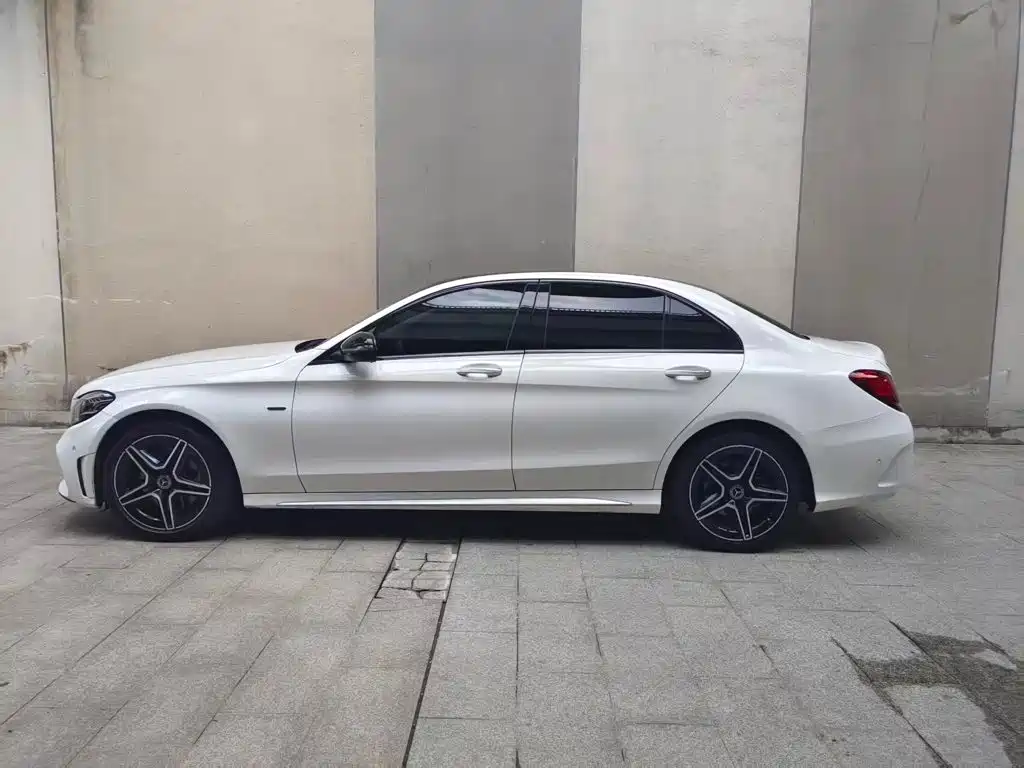 Mercedes-Benz C-Class — фото 3
