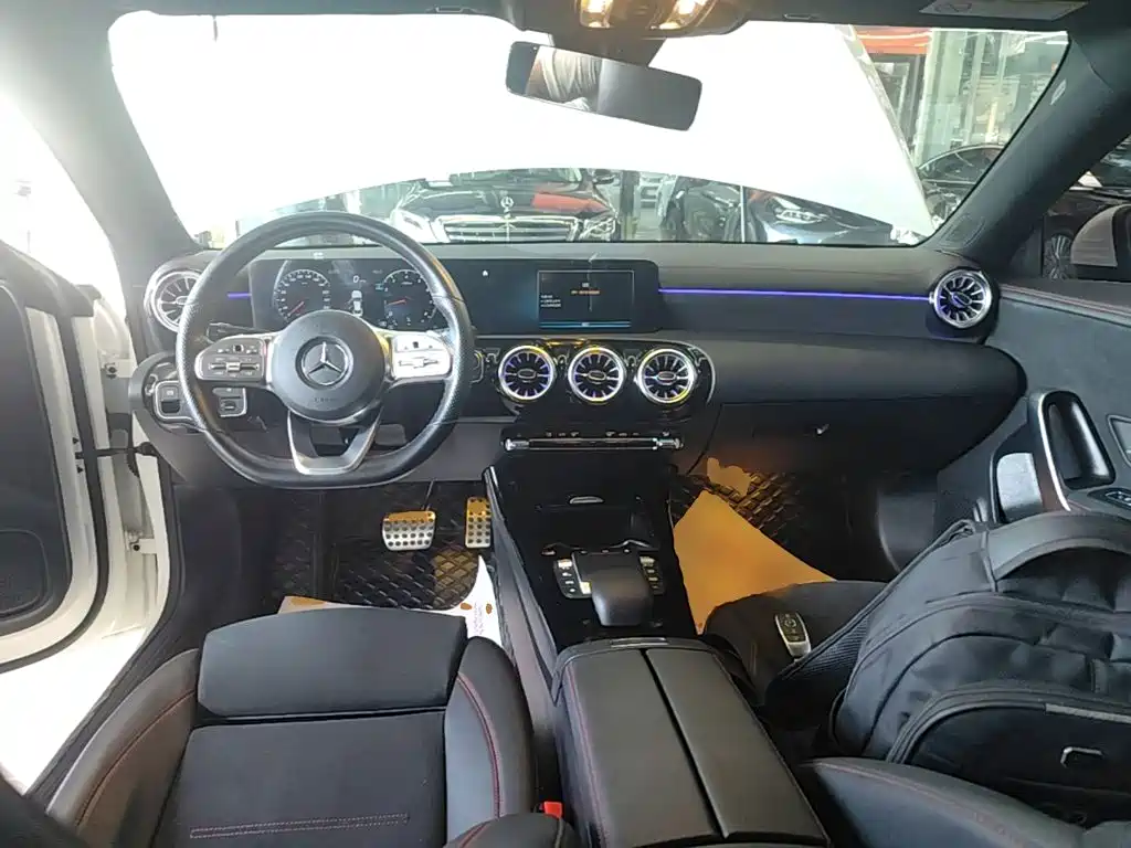 Mercedes-Benz CLA (Import) — фото 10