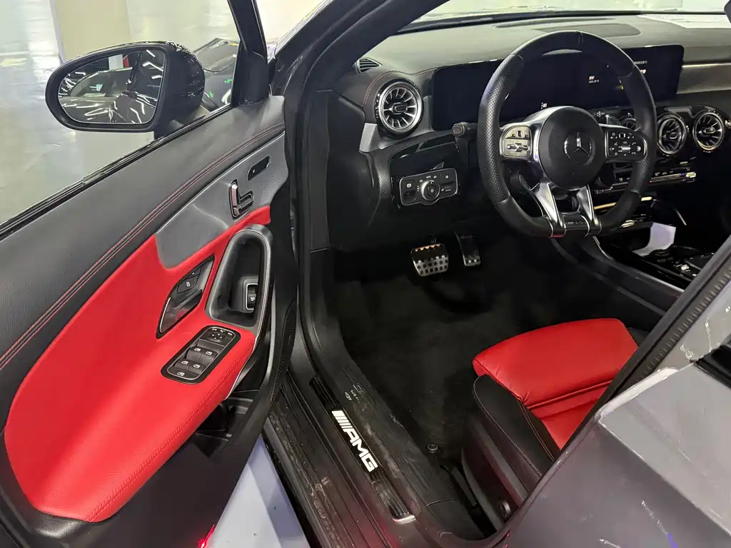 Mercedes-Benz A-Class AMG — фото 5