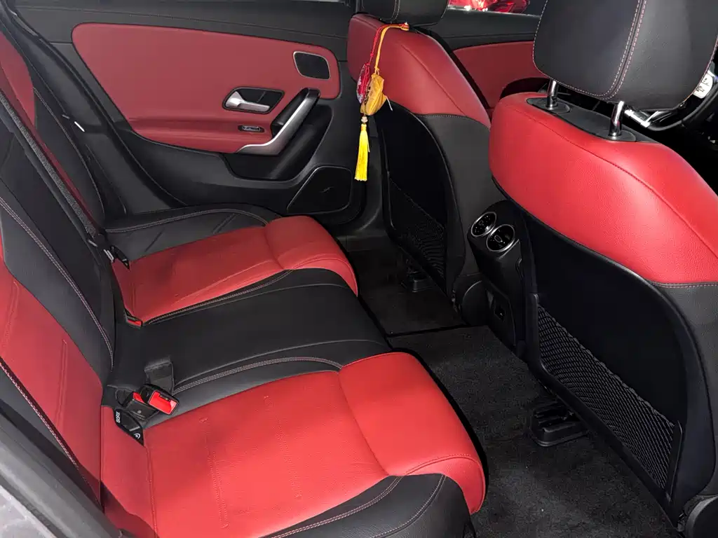 Mercedes-Benz A-Class AMG — фото 7
