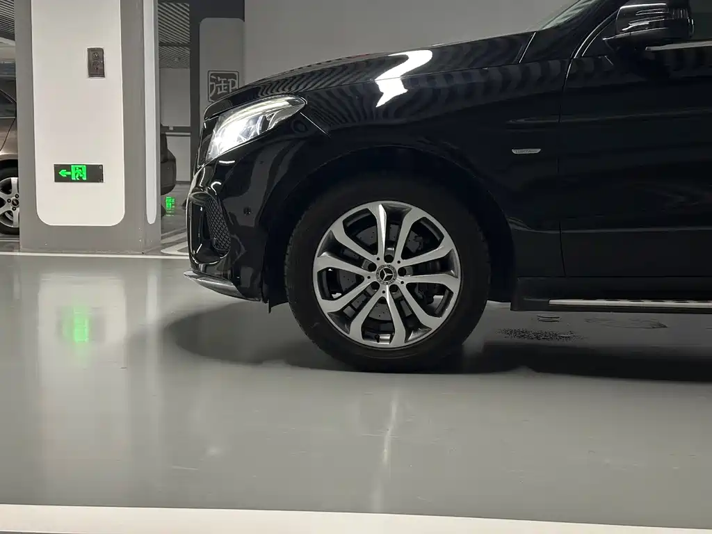 Mercedes-Benz GLE (Import) — фото 5