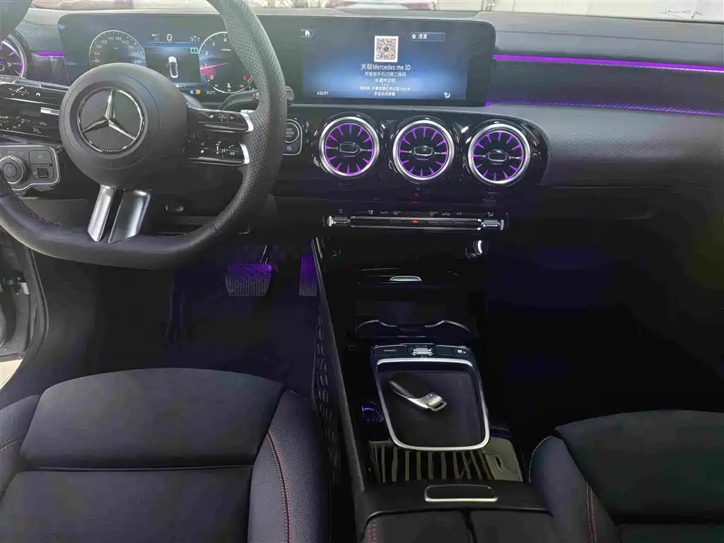 Mercedes-Benz A-Class — фото 10