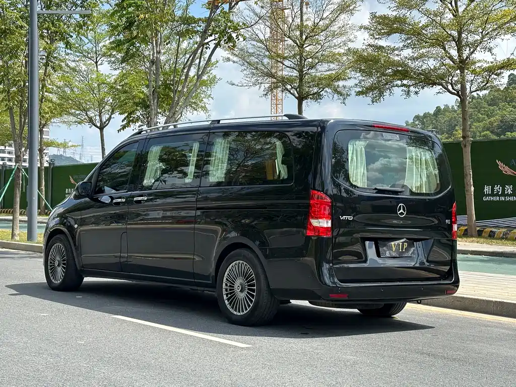 Mercedes-Benz Vito — фото 5