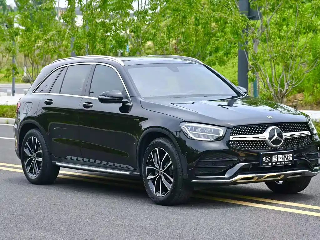 Mercedes-Benz GLC — фото 3