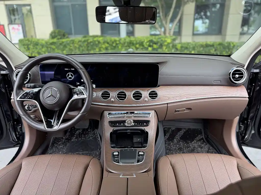 Mercedes-Benz E-Class New Energy — фото 5