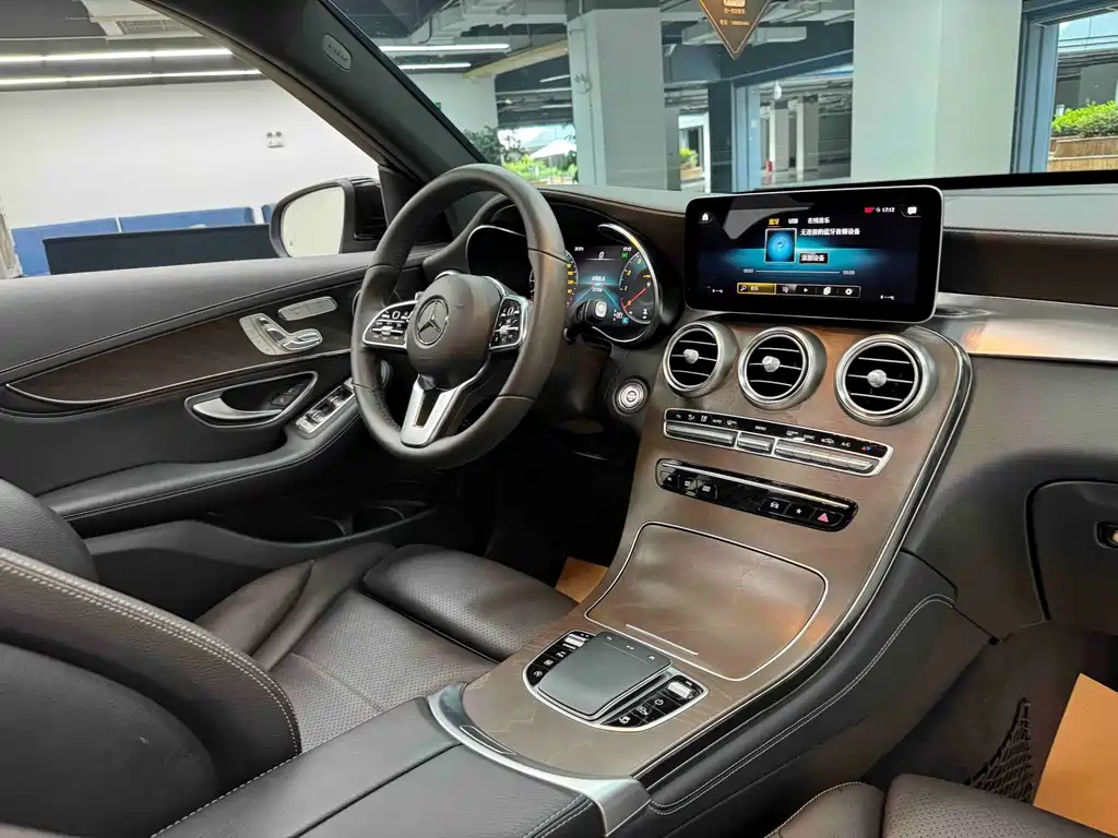Mercedes-Benz GLC — фото 27