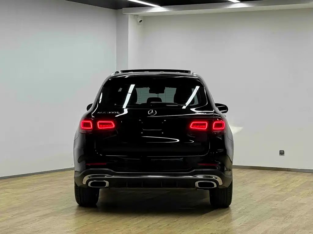 Mercedes-Benz GLC — фото 30