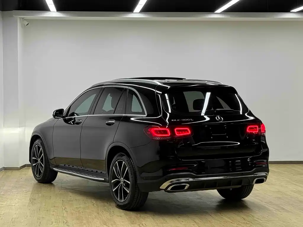 Mercedes-Benz GLC — фото 31