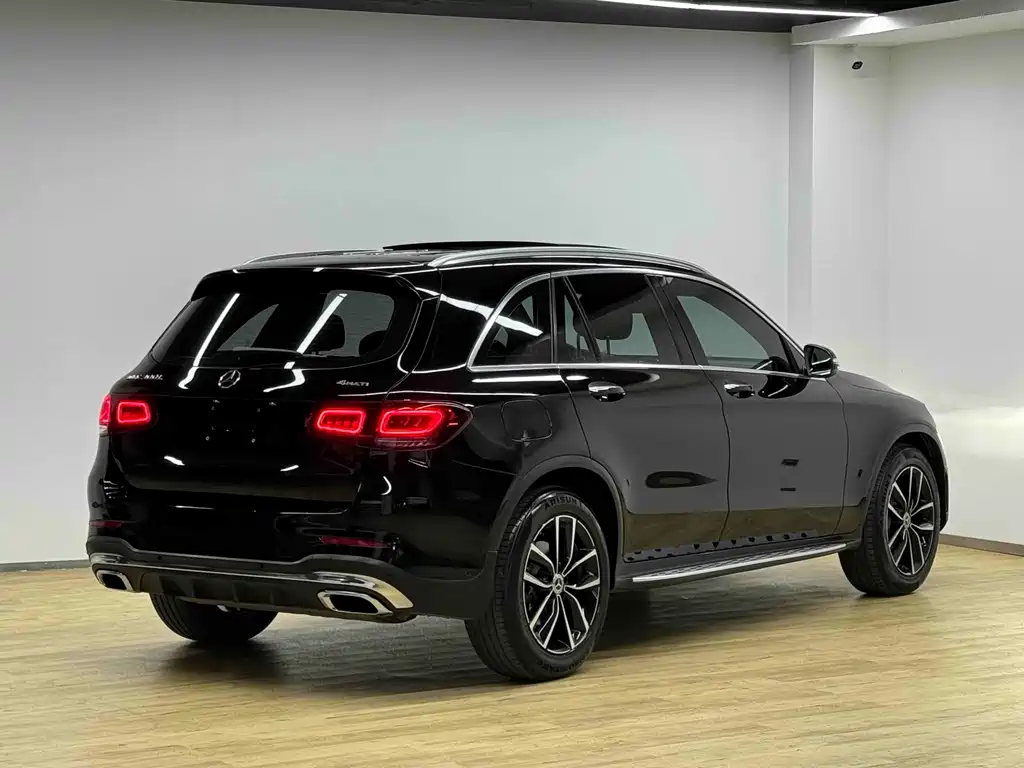 Mercedes-Benz GLC — фото 32