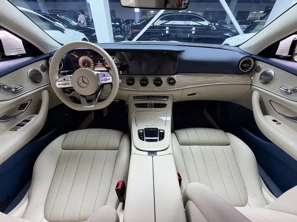 Mercedes-Benz E-Class (Import) — фото 7