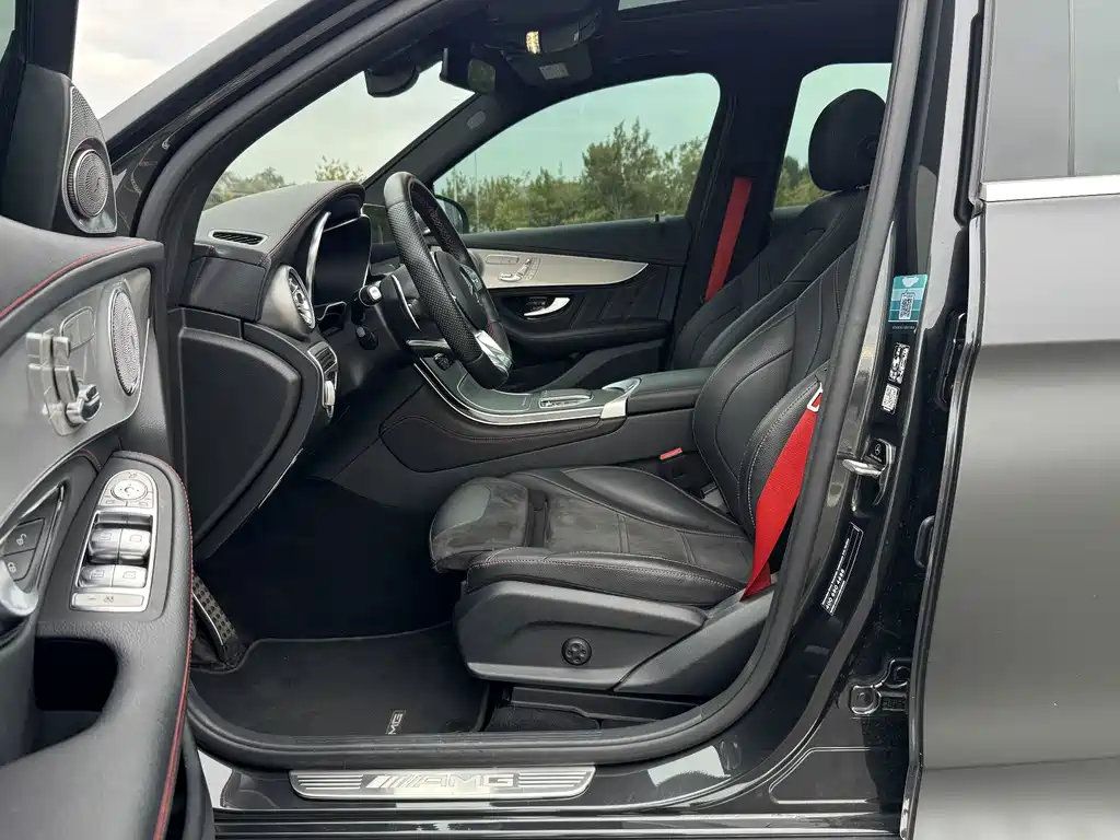 Mercedes-Benz GLC AMG — фото 4