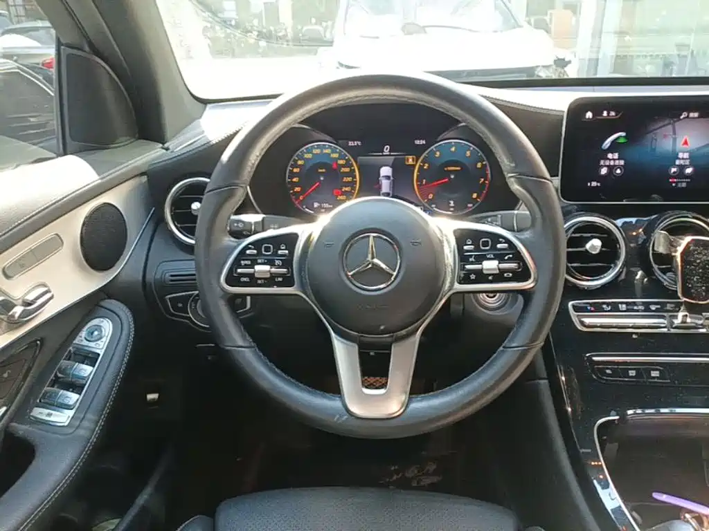 Mercedes-Benz GLC Coupe — фото 11