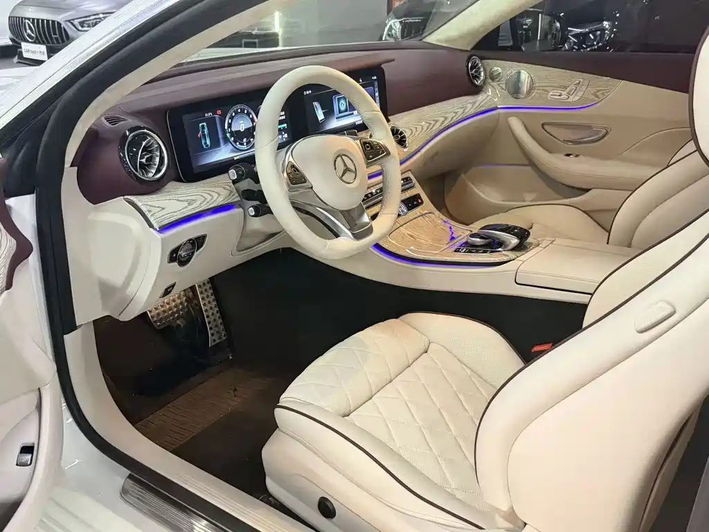 Mercedes-Benz E-Class (Import) — фото 4