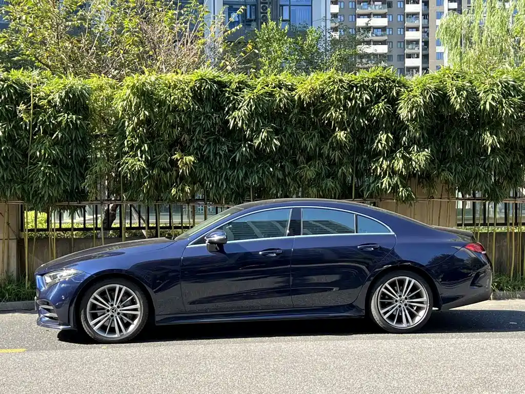 Mercedes-Benz CLS — фото 3
