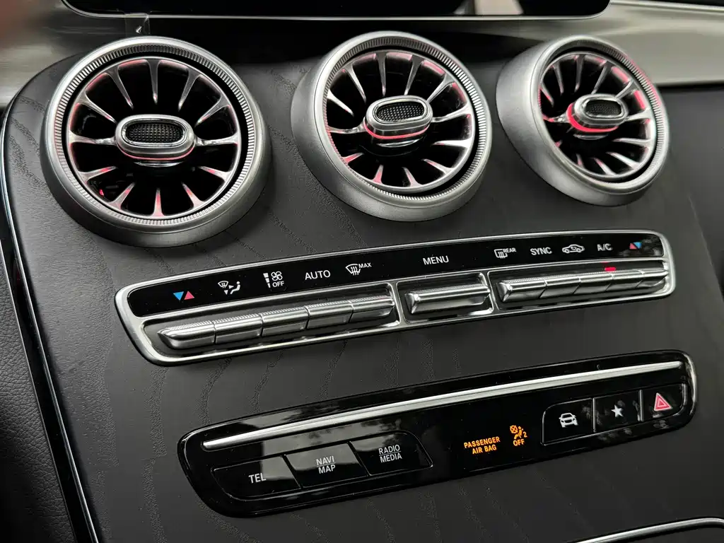 Mercedes-Benz GLC AMG — фото 14