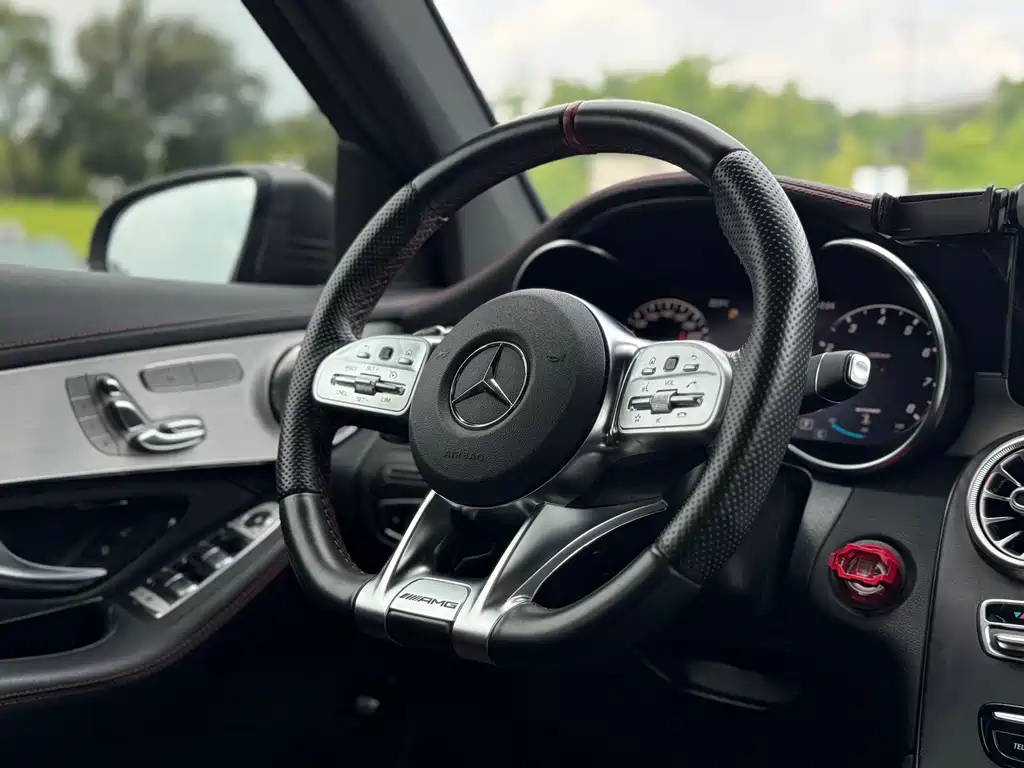 Mercedes-Benz GLC AMG — фото 22