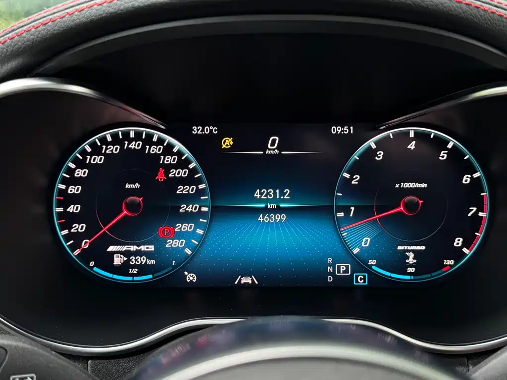 Mercedes-Benz GLC AMG — фото 23
