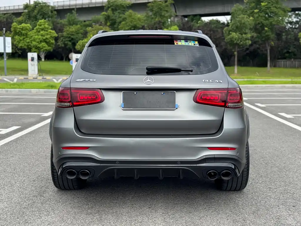 Mercedes-Benz GLC AMG — фото 5