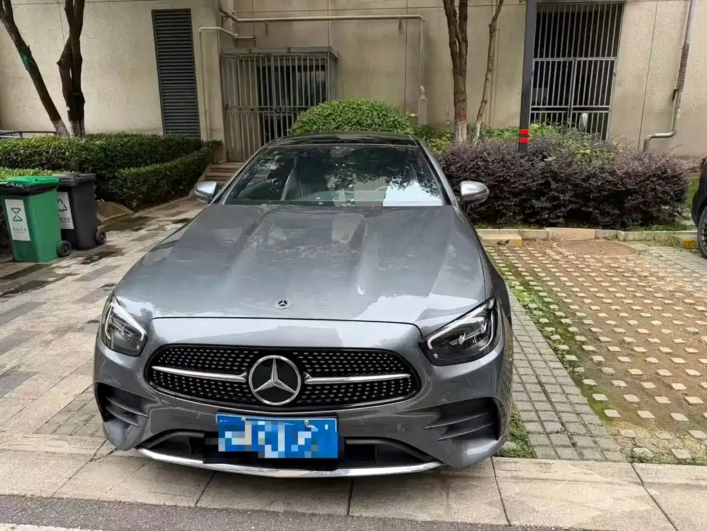 Mercedes-Benz E-Class (Import) — фото 2
