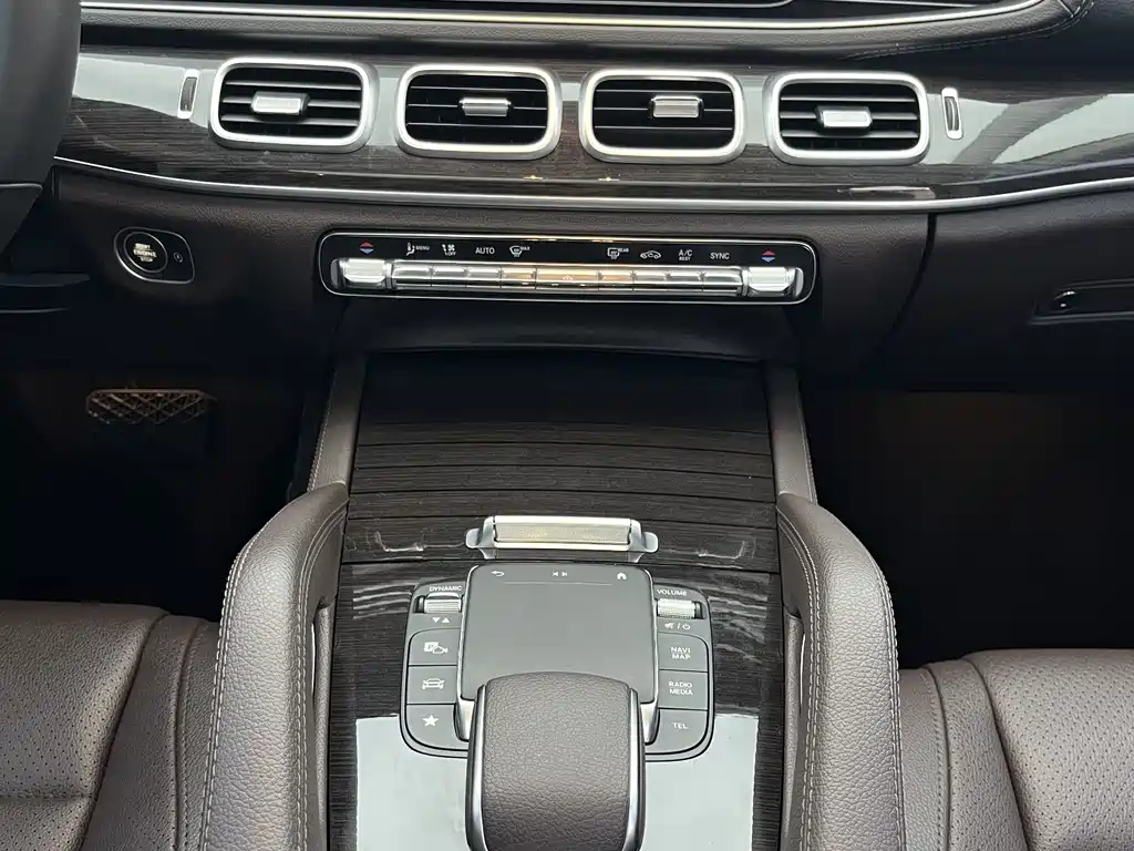 Mercedes-Benz GLE (Import) — фото 9