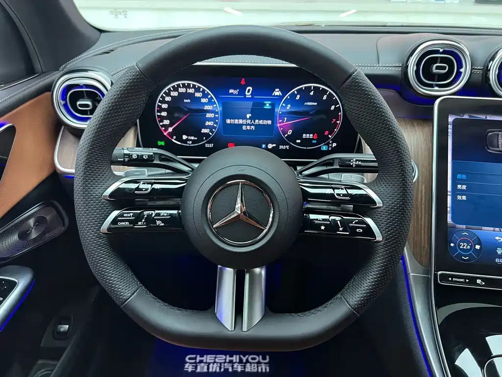 Mercedes-Benz GLC — фото 13