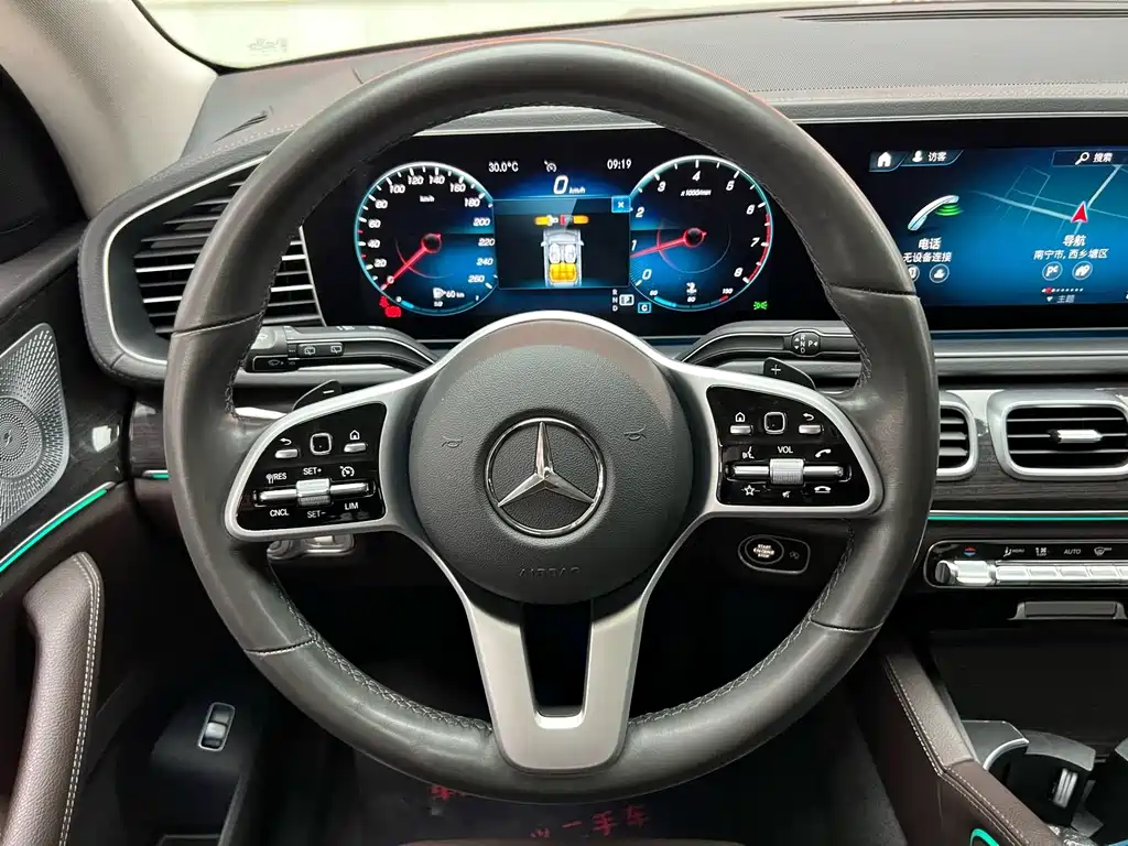 Mercedes-Benz GLE (Import) — фото 14
