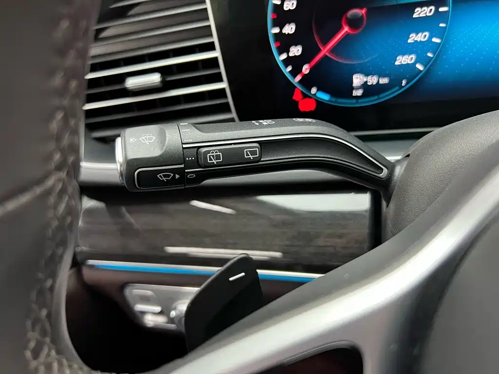 Mercedes-Benz GLE (Import) — фото 21