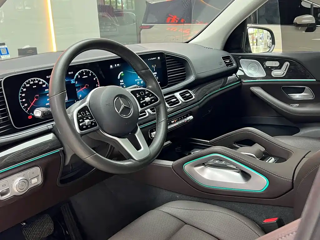 Mercedes-Benz GLE (Import) — фото 8