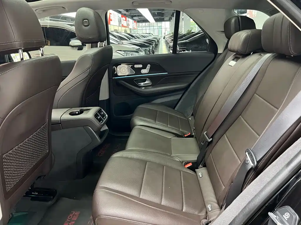 Mercedes-Benz GLE (Import) — фото 10