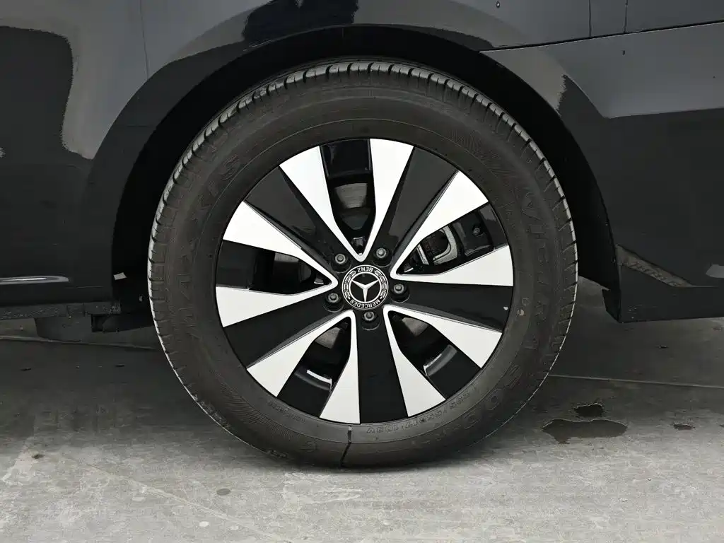 Mercedes-Benz Vito — фото 10