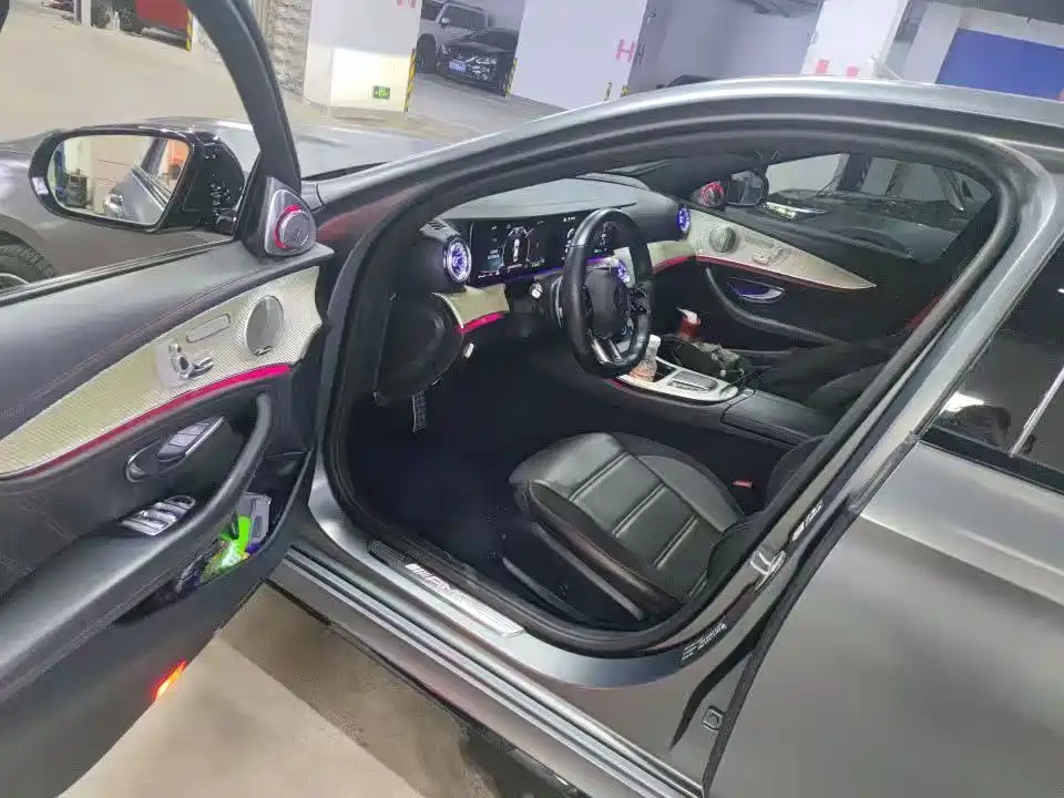 Mercedes-Benz E-Class AMG — фото 2