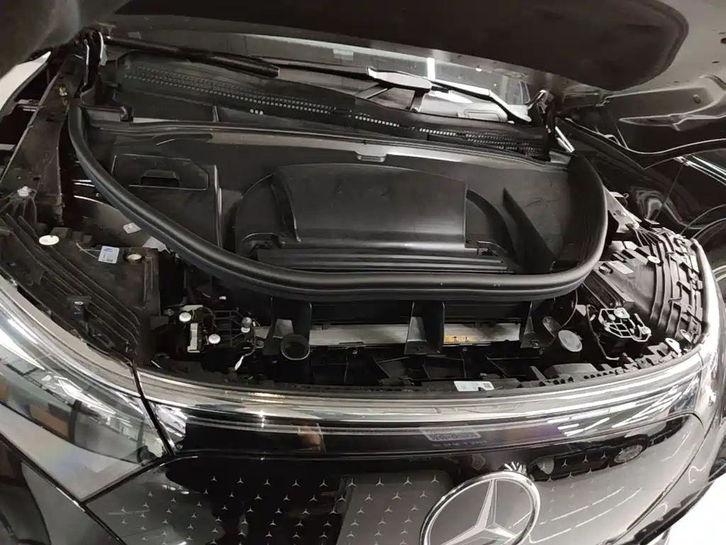 Mercedes-Benz EQS SUV — фото 20
