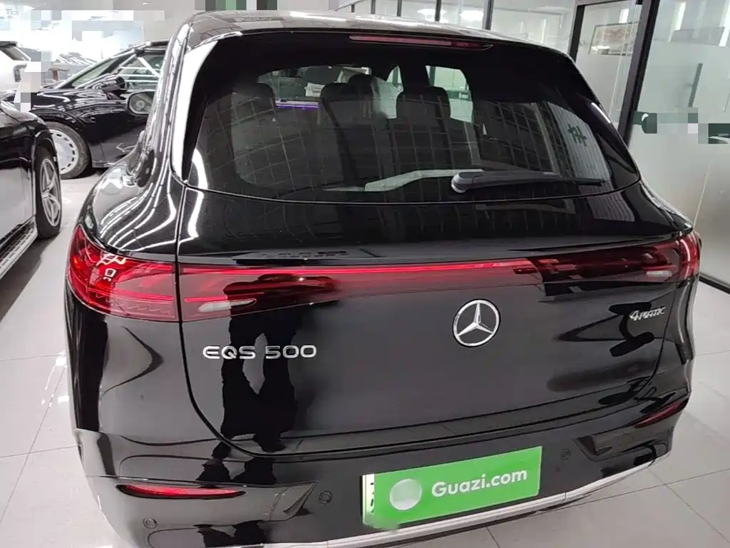 Mercedes-Benz EQS SUV — фото 6