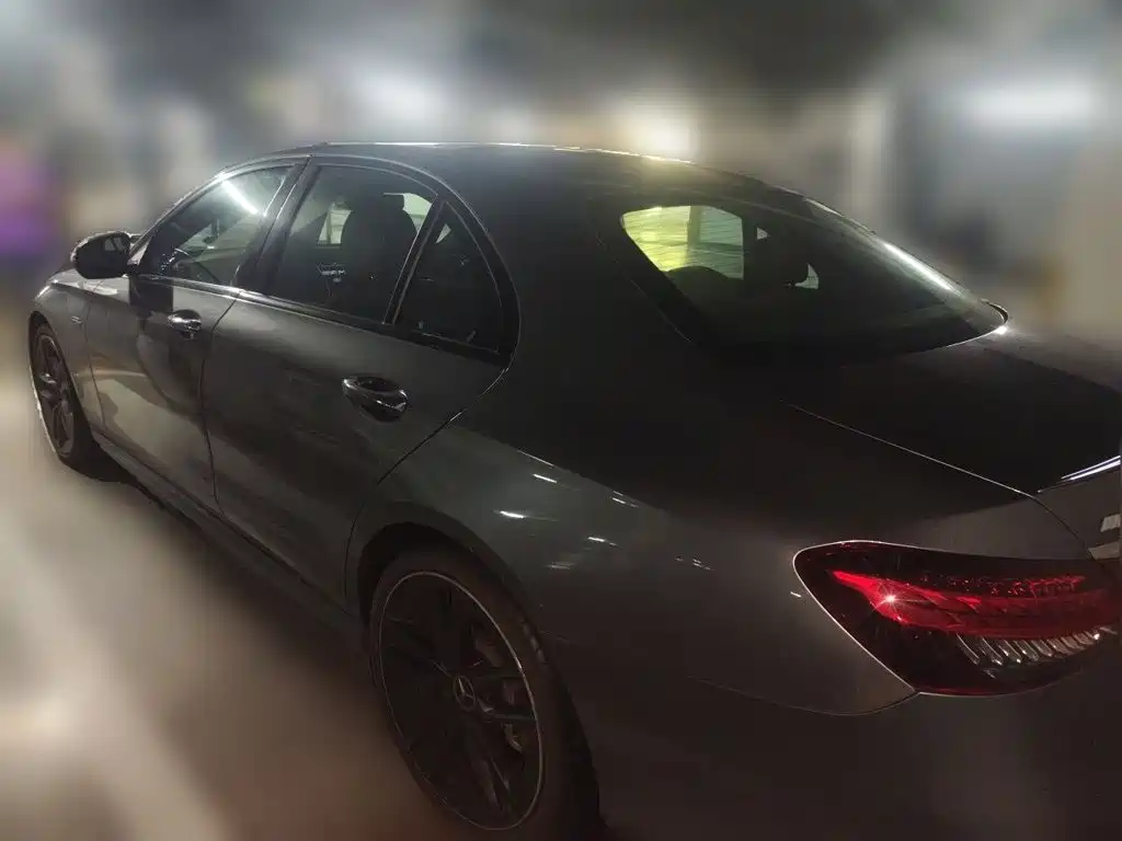 Mercedes-Benz E-Class AMG — фото 4