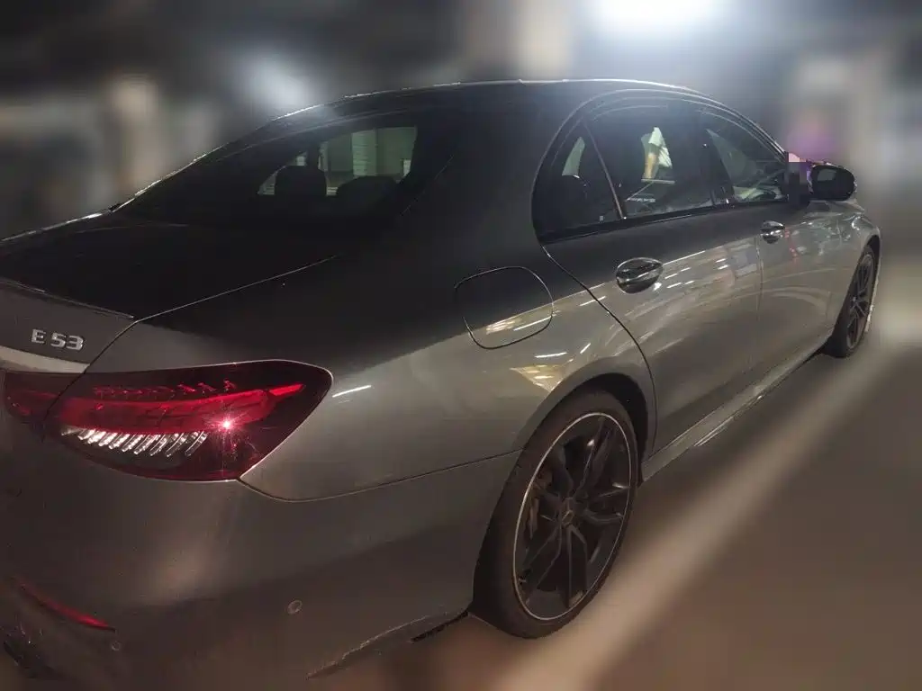 Mercedes-Benz E-Class AMG — фото 6