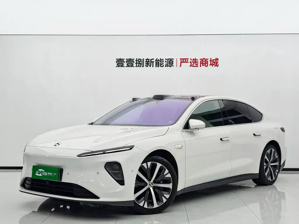 NIO ET7