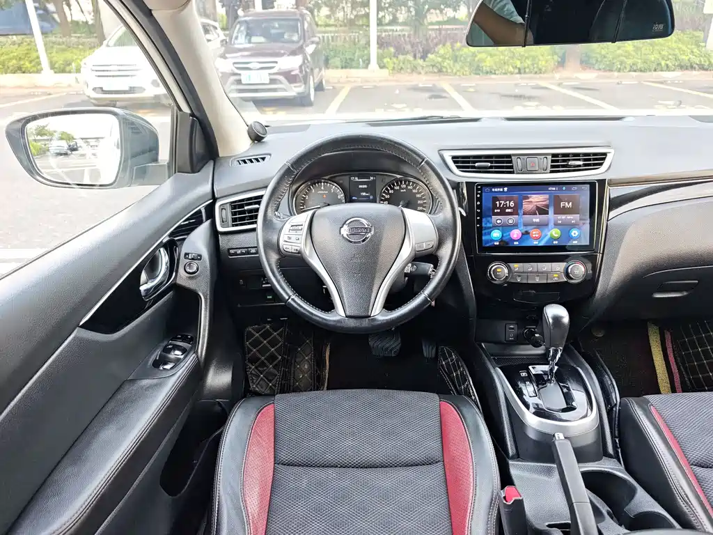 Nissan Qashqai — фото 9