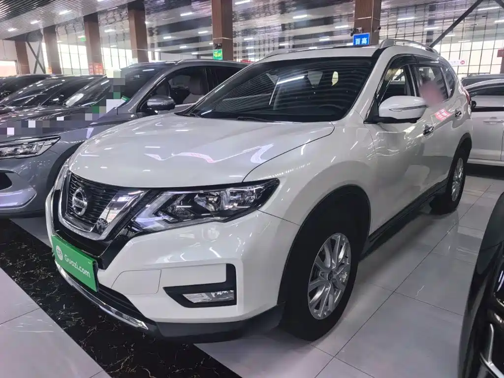 Nissan X-Trail — фото 2