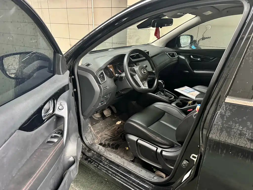 Nissan Qashqai — фото 2
