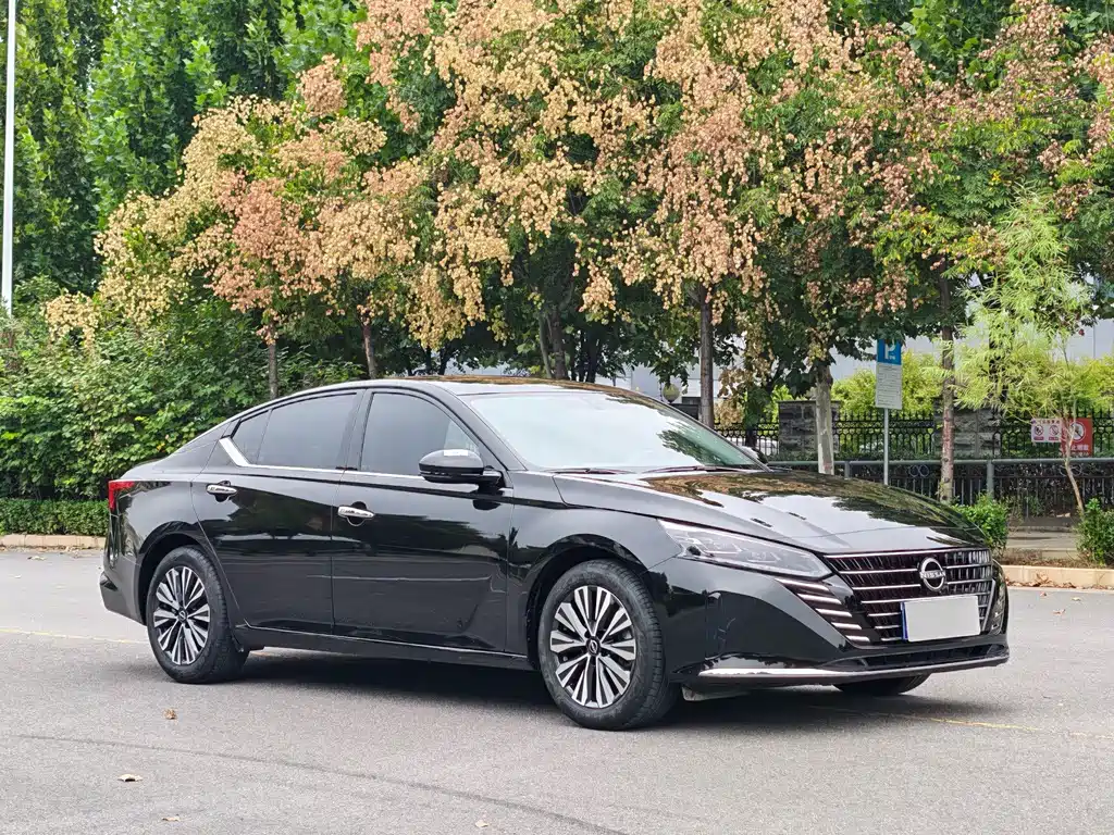 Nissan Teana — фото 3