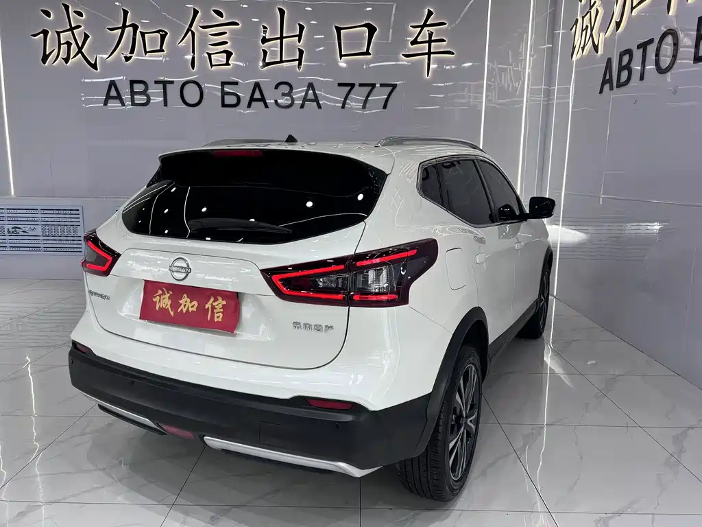 Nissan Qashqai — фото 4