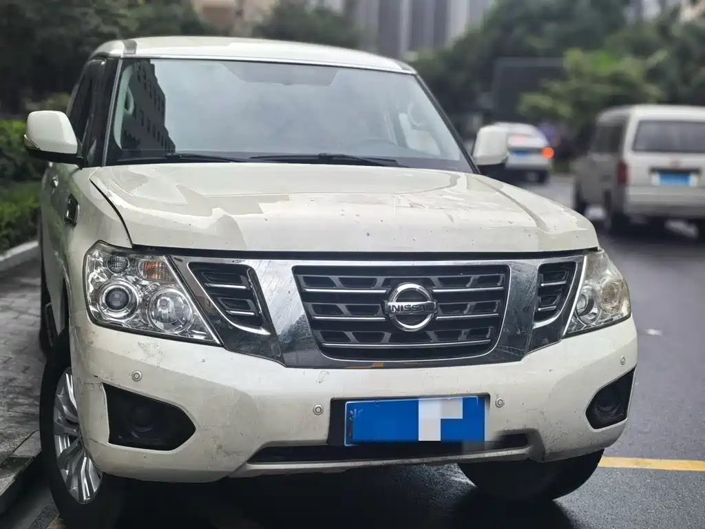 Nissan Patrol — фото 3