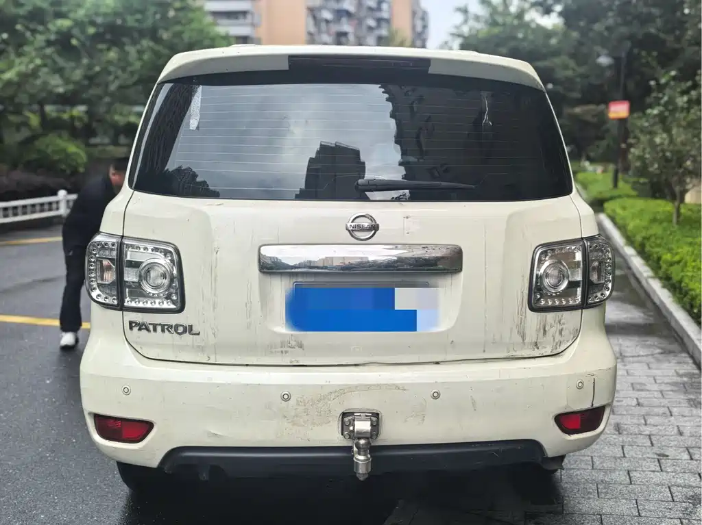 Nissan Patrol — фото 4