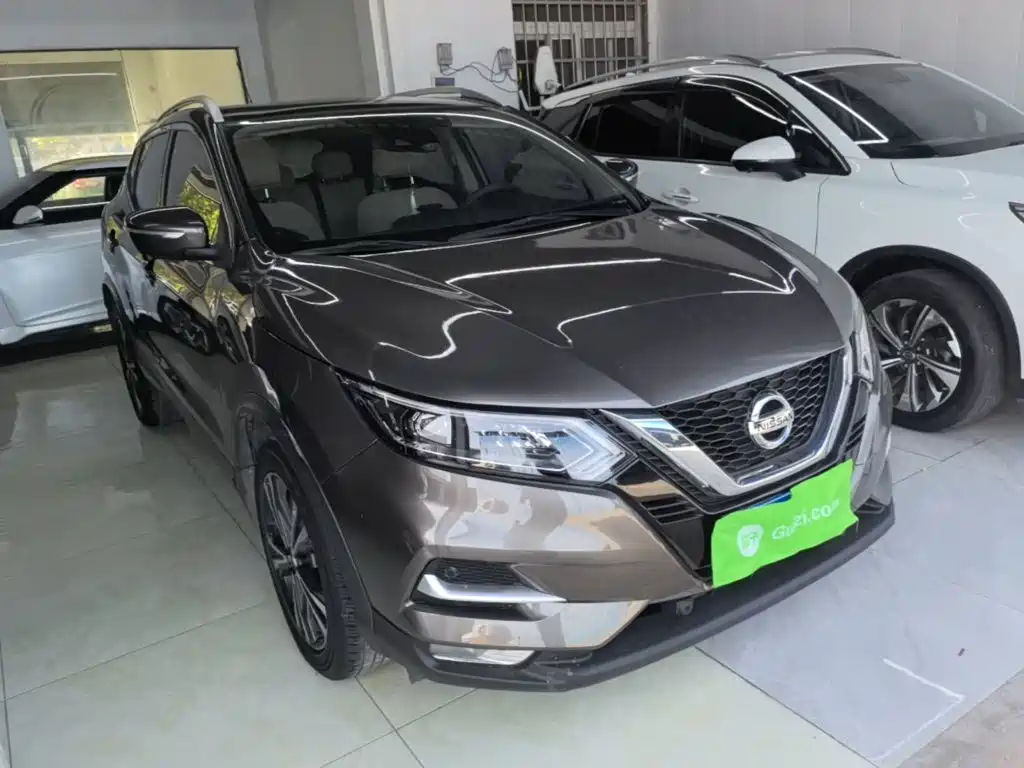 Nissan Qashqai — фото 4