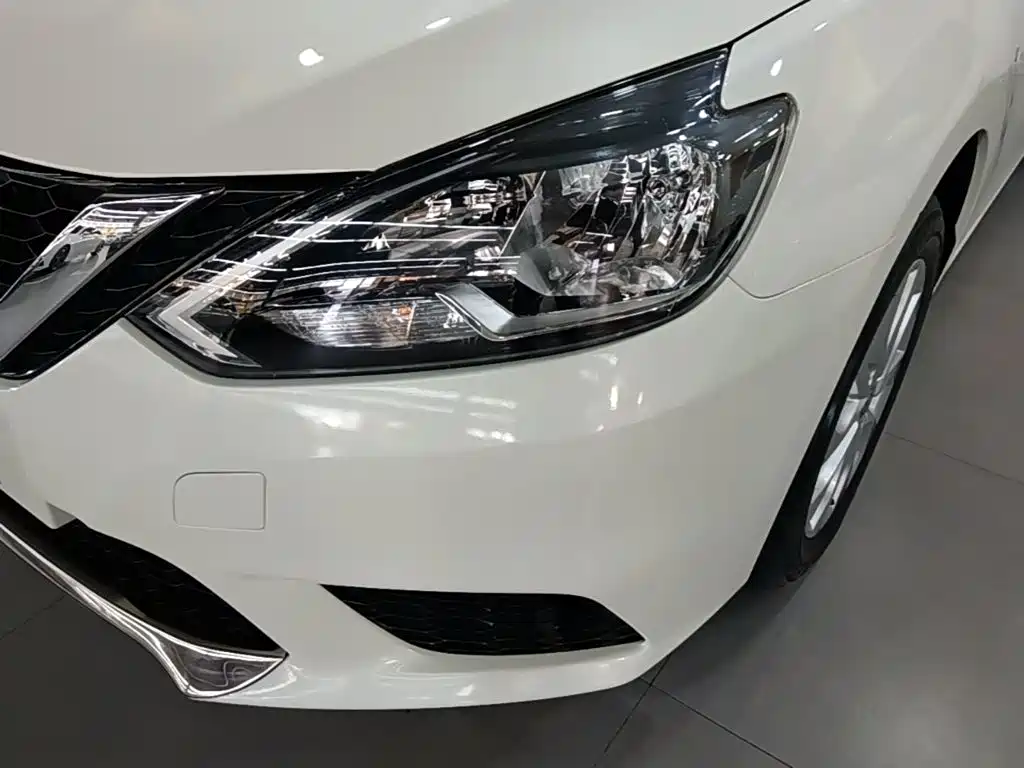 Nissan Sylphy — фото 24